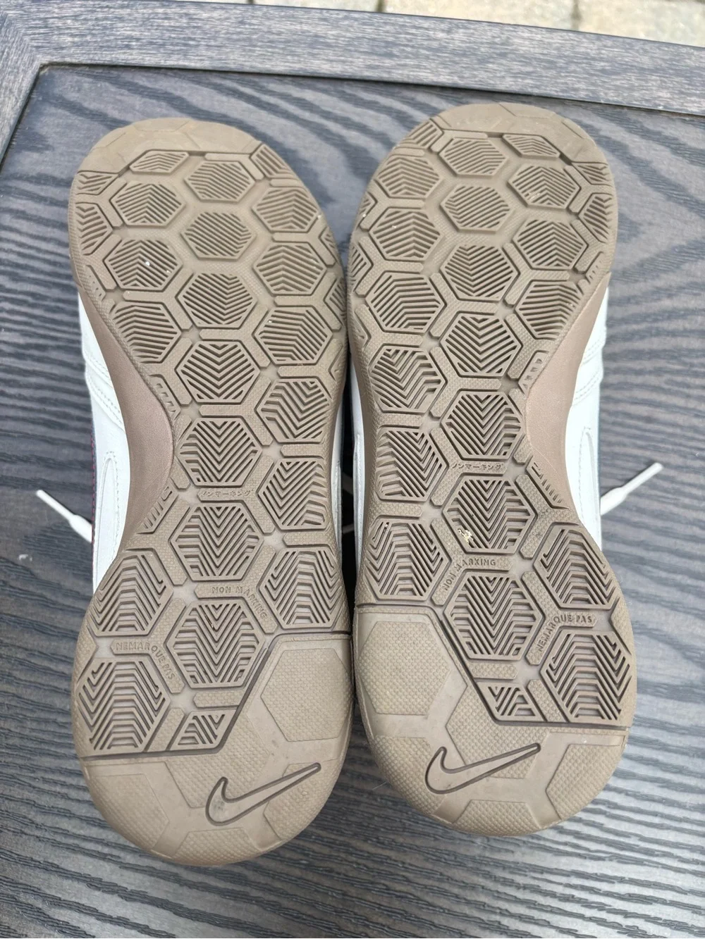 Nike Gato Men’s indoor soccer sneakers 10